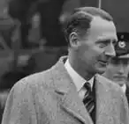 Фотография Ноллиса на борту HMS Bermuda, 22 апреля 1943 г.