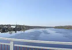 Апрель. Вид на Вишеру с савинского моста