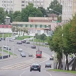 Трамвай на проспекте Генерала Людникова вблизи моста через Витьбу