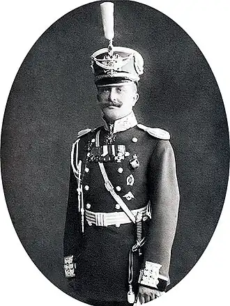 Капитан Дашкевич-Горбацкий в парадной форме офицера Генерального штаба, 1913 год.
