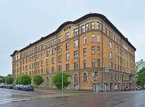 Дом Массинена (д.15)