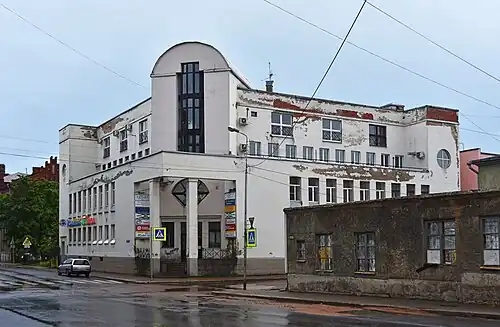 Дом № 23а по Выборгской улице — коммерческое здание