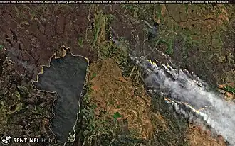 Лесные пожары у озера Эко в 2019 году