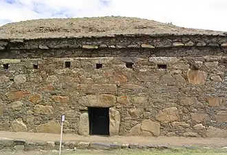 Храм Вилькаваин