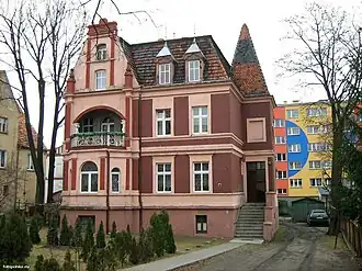 Старинный особняк