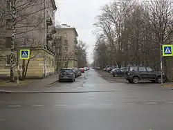 Вид от улицы Жака Дюкло