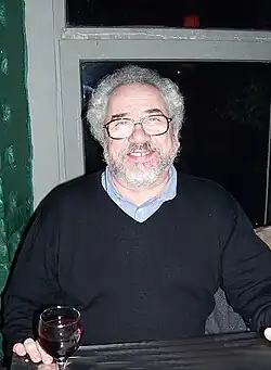 Поэт, переводчик Михаил Яснов на V Биеннале поэтов в Москве. 24.10.2007.