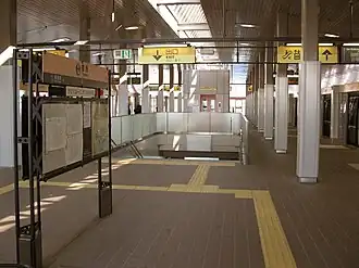 Платформы линии Юрикамомэ