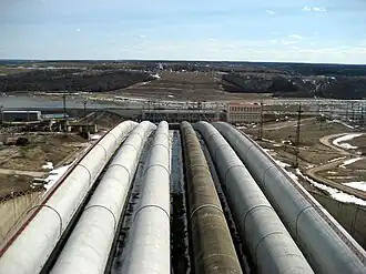 Загорская ГАЭС. Вид с водоприёмника в нижний бьеф