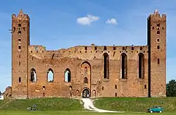 Замок Реден