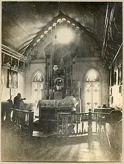 Александр Ельский в родовой капелле (около 1914 г.)