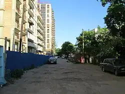 Вид от конца улицы