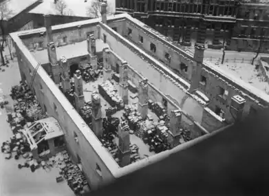 Развалины в 1941 году